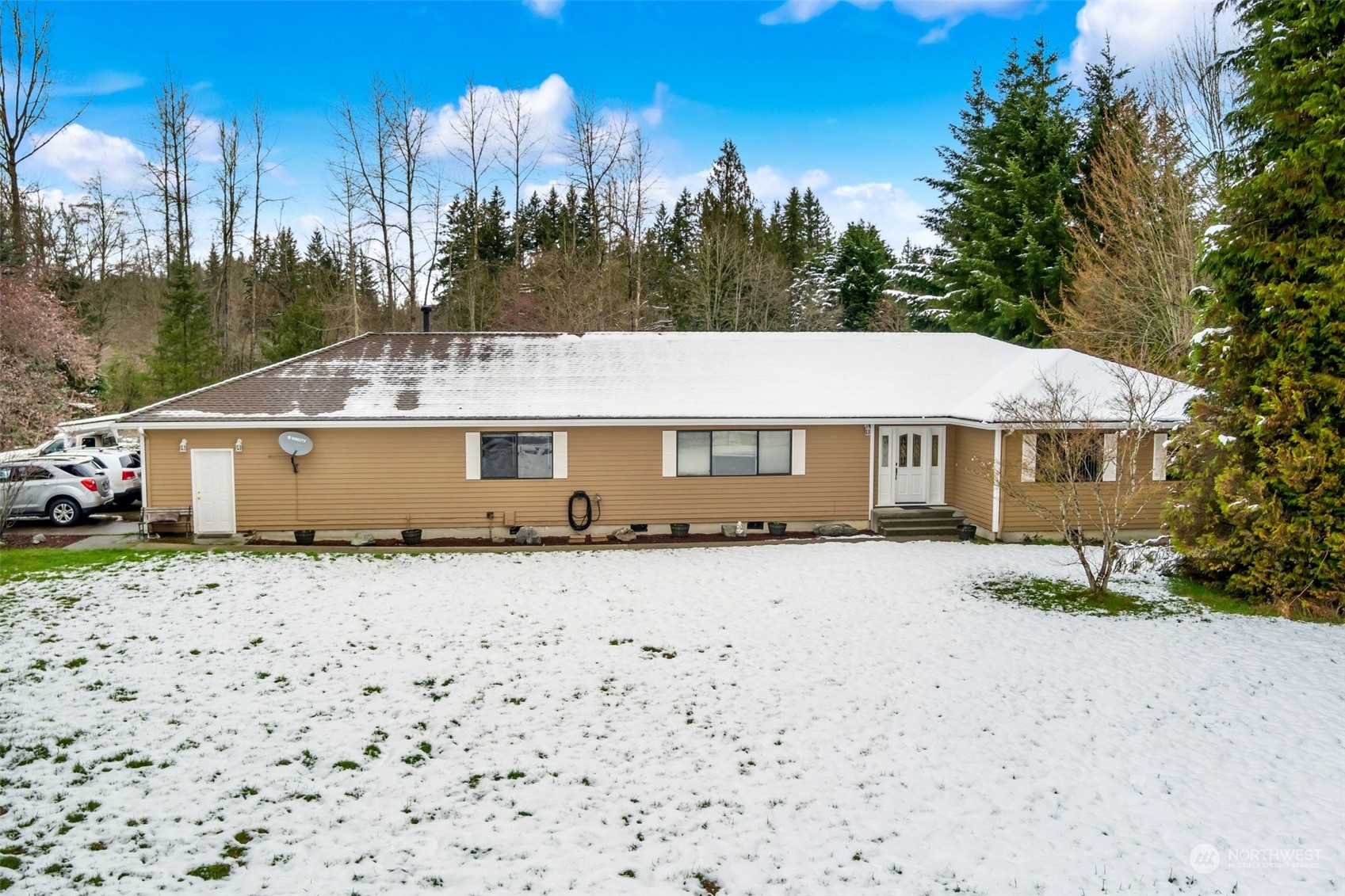 20615 Brown Road Monroe, WA 98272 - Photo 4 of 36 a front view of a house with a yard