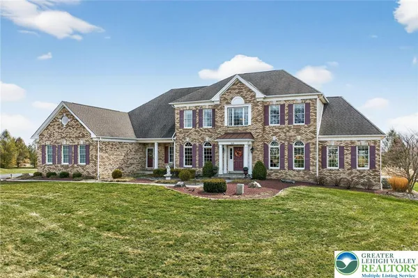 $1,250,000 | 209 Donato Court, Nazareth, PA 18064