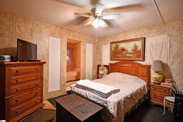 $100,000 | 141 Lone Eagle Way, Iva, SC 29655