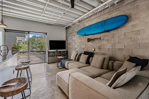 $825,000 | 3107 West De Leon Street, Unit 6, Tampa, FL 33609