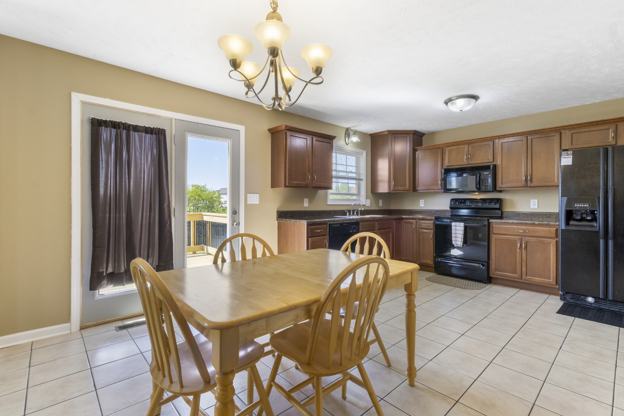 1896 Patton Road Clarksville, TN 37042 - Photo 11 of 30 Gallery Image 11