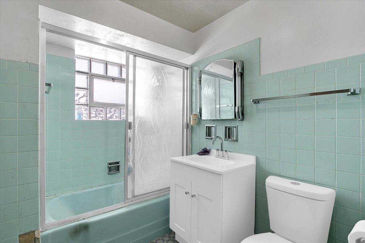 6226 North Springfield Avenue Chicago, IL 60659 - Photo 20 of 22