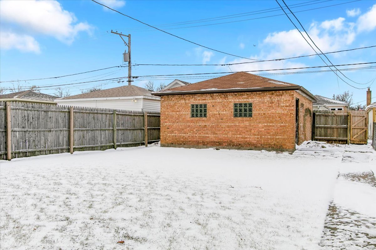 6226 North Springfield Avenue Chicago, IL 60659 - Photo 21 of 22