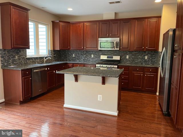 22440 Snow Powder Terrace Brambleton, VA 20148 - Photo 6 of 21 Kitchen