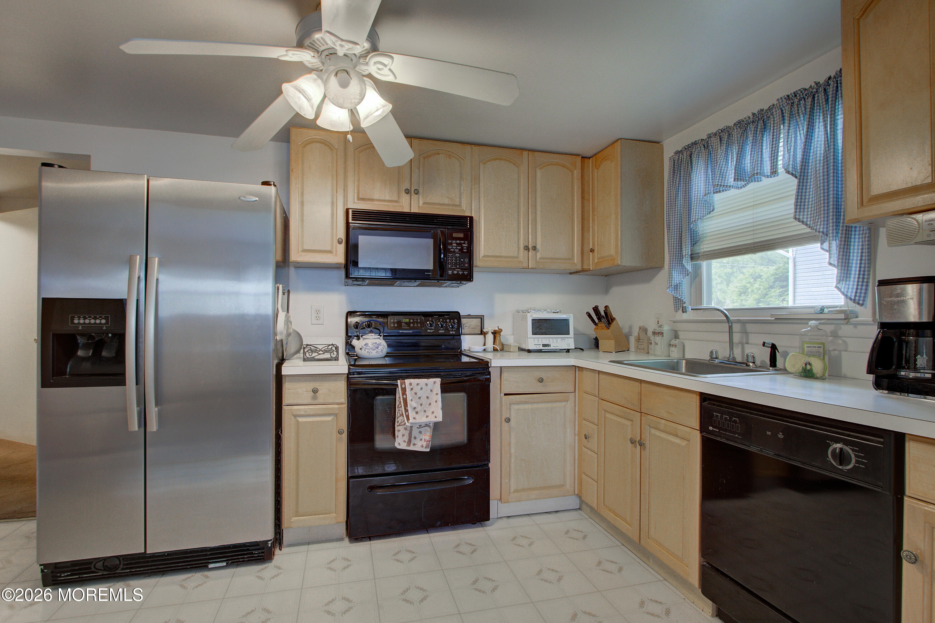 47 Walnut Avenue Red Bank, NJ 07701 - Photo 17 of 34 MD Kitchen