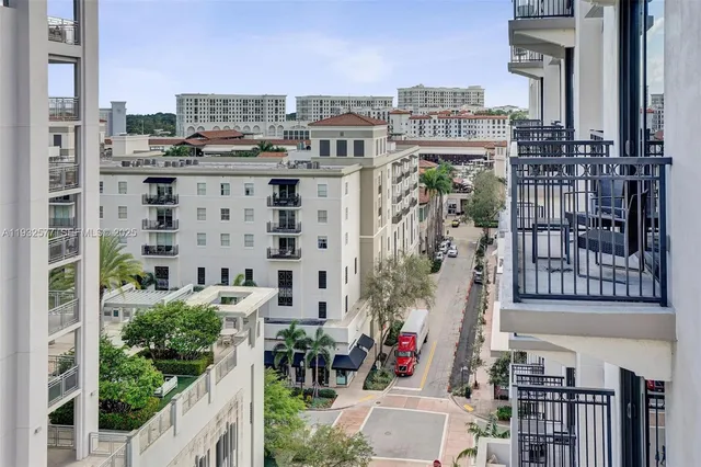 $3,600 | 301 Altara Avenue, Unit LPH903, Coral Gables, FL 33146