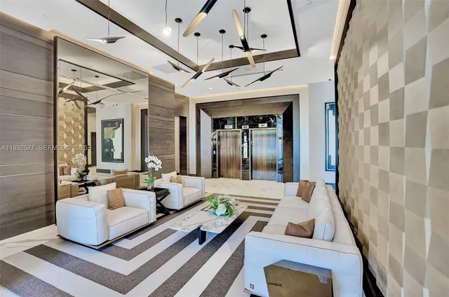 $3,600 | 301 Altara Avenue, Unit LPH903, Coral Gables, FL 33146