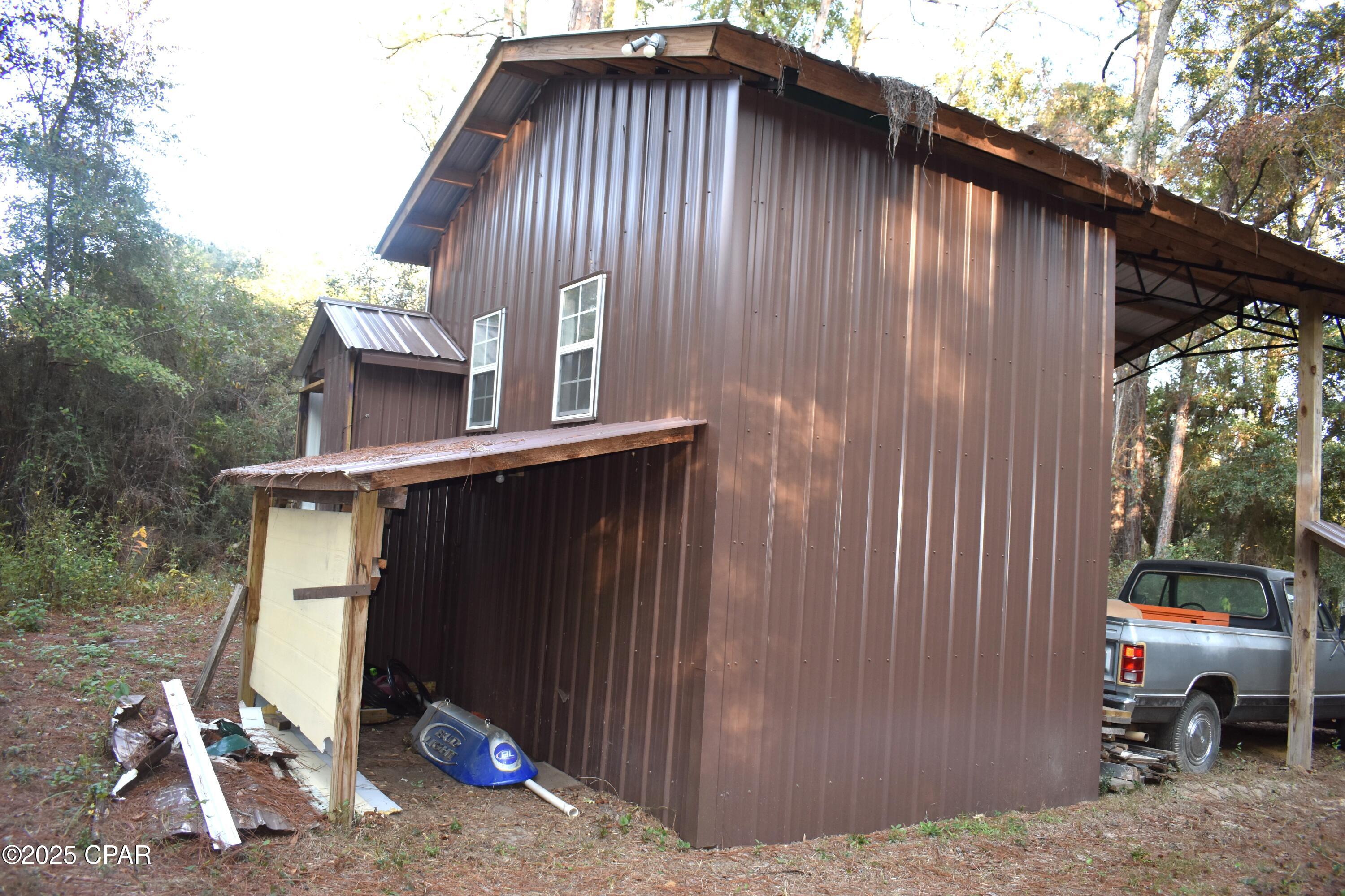 1808 Lakeview Road Caryville, FL 32427 - Photo 10 of 28 Gallery Image 10