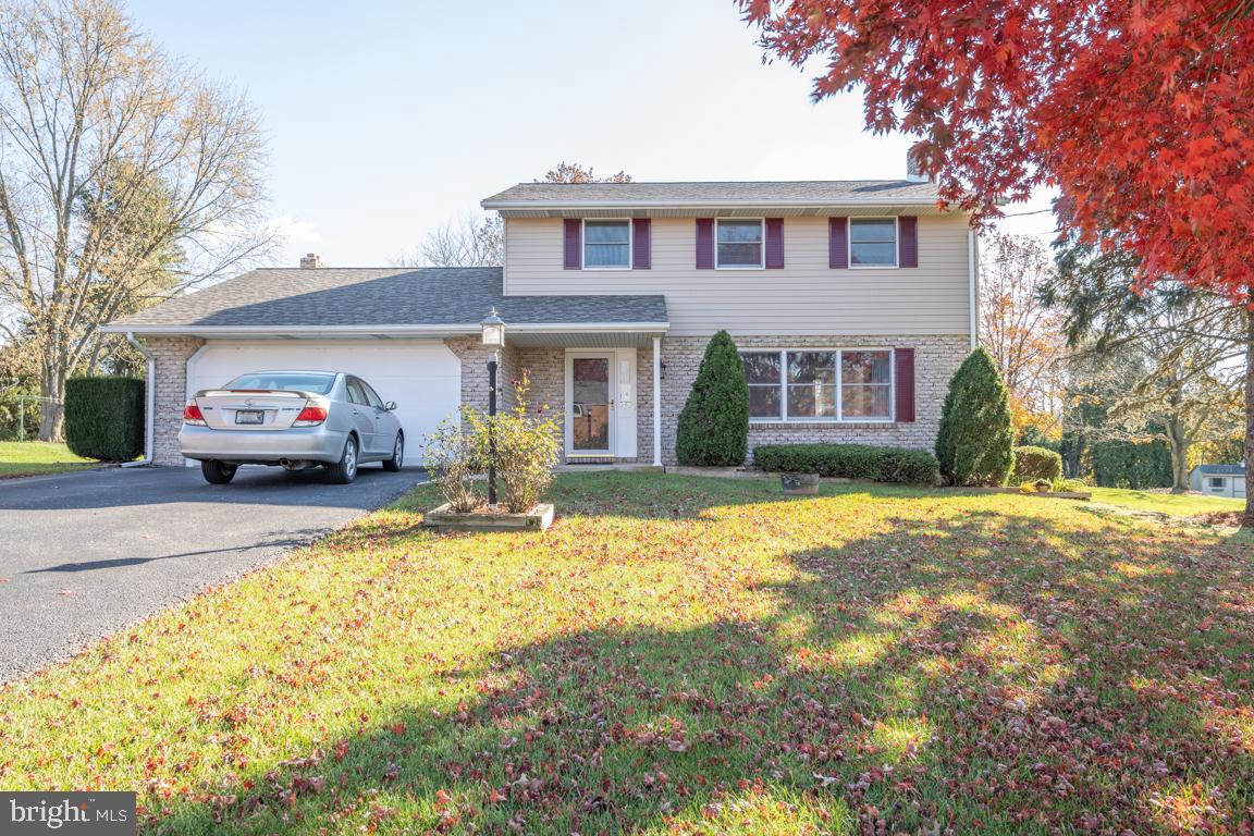 148 Ridgefield Drive York, PA 17403 - Photo 1 of 48 Gallery Image 1