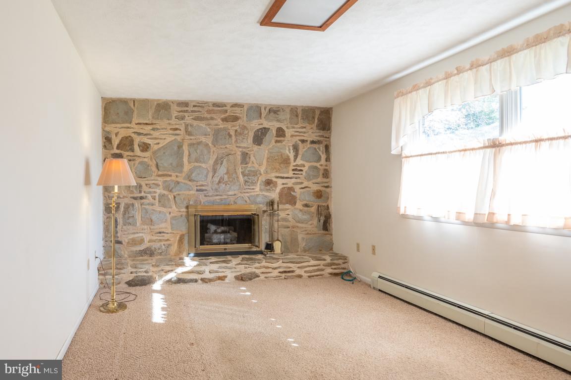 148 Ridgefield Drive York, PA 17403 - Photo 14 of 48 Family Room