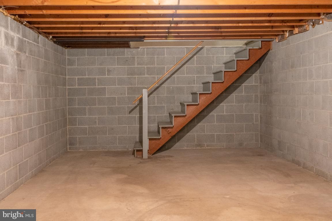 148 Ridgefield Drive York, PA 17403 - Photo 35 of 48 Gallery Image 35