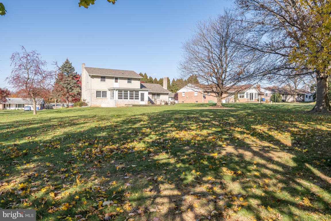 148 Ridgefield Drive York, PA 17403 - Photo 42 of 48 Rear View
