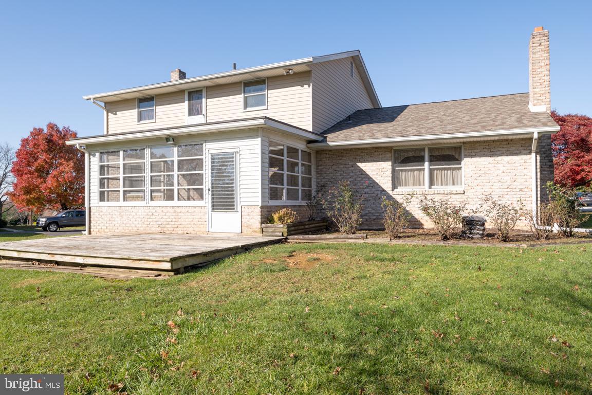 148 Ridgefield Drive York, PA 17403 - Photo 43 of 48 Rear