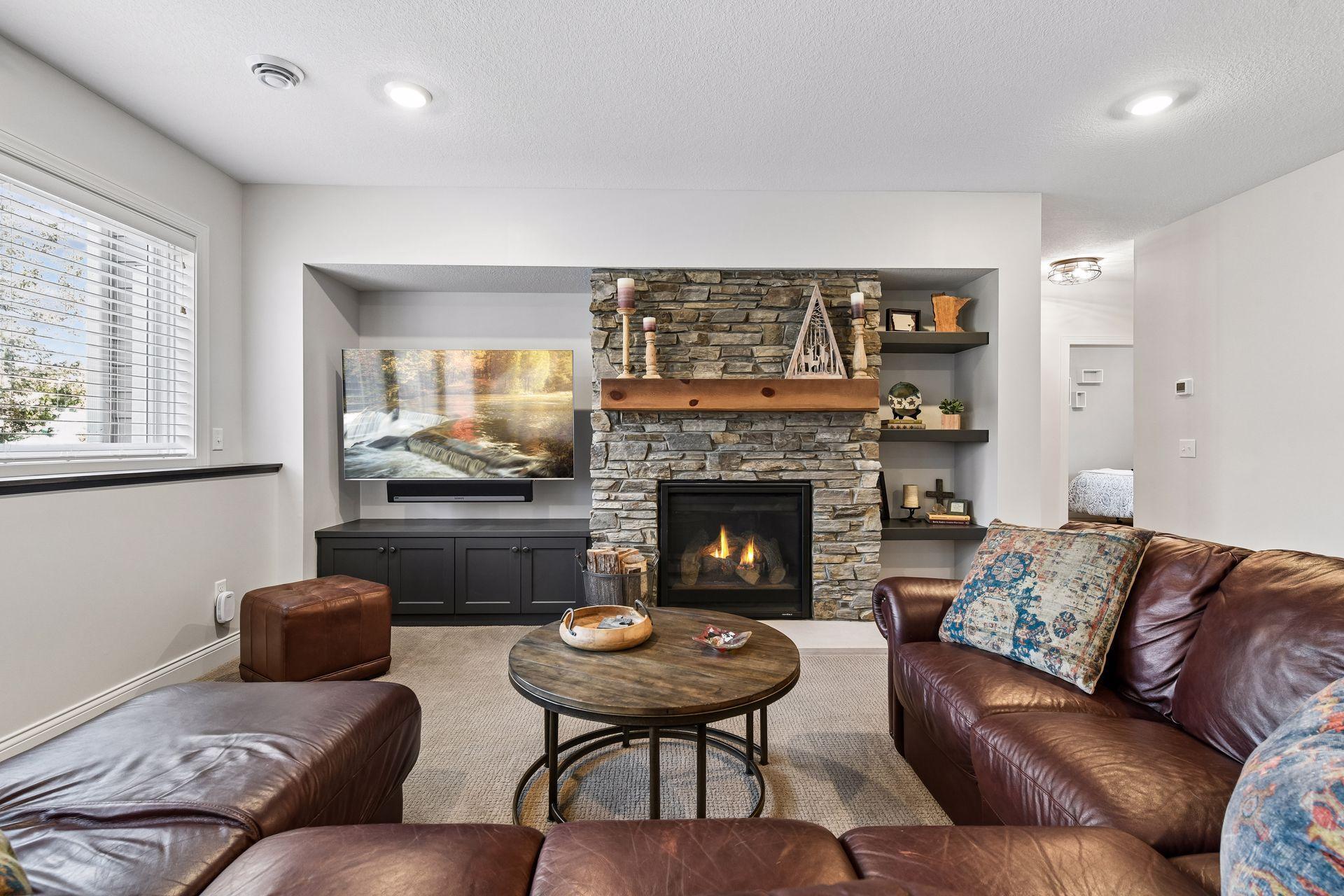 9264 Hawkcrest Circle Chanhassen, MN 55317 - Photo 24 of 45