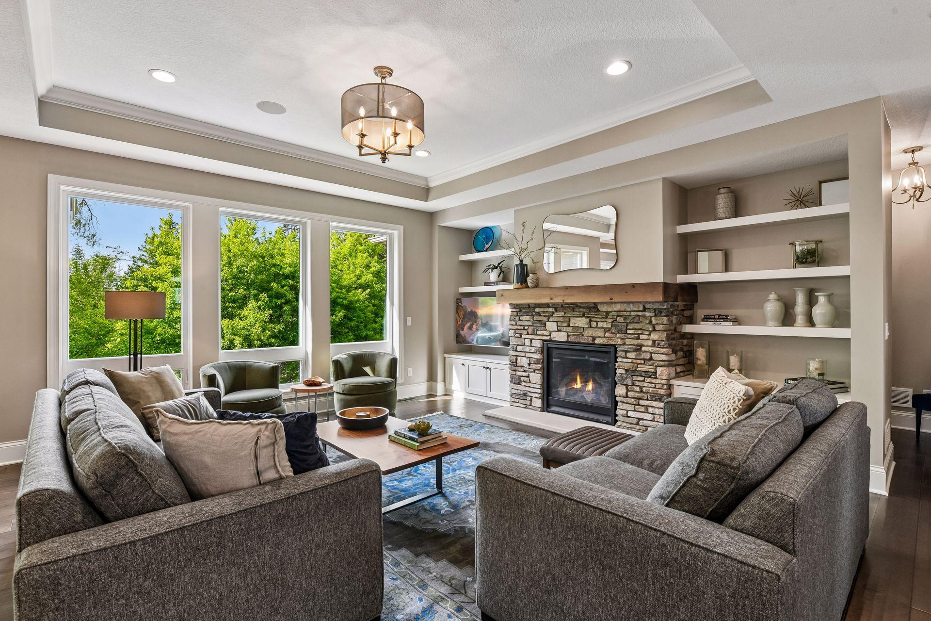 9264 Hawkcrest Circle Chanhassen, MN 55317 - Photo 4 of 45