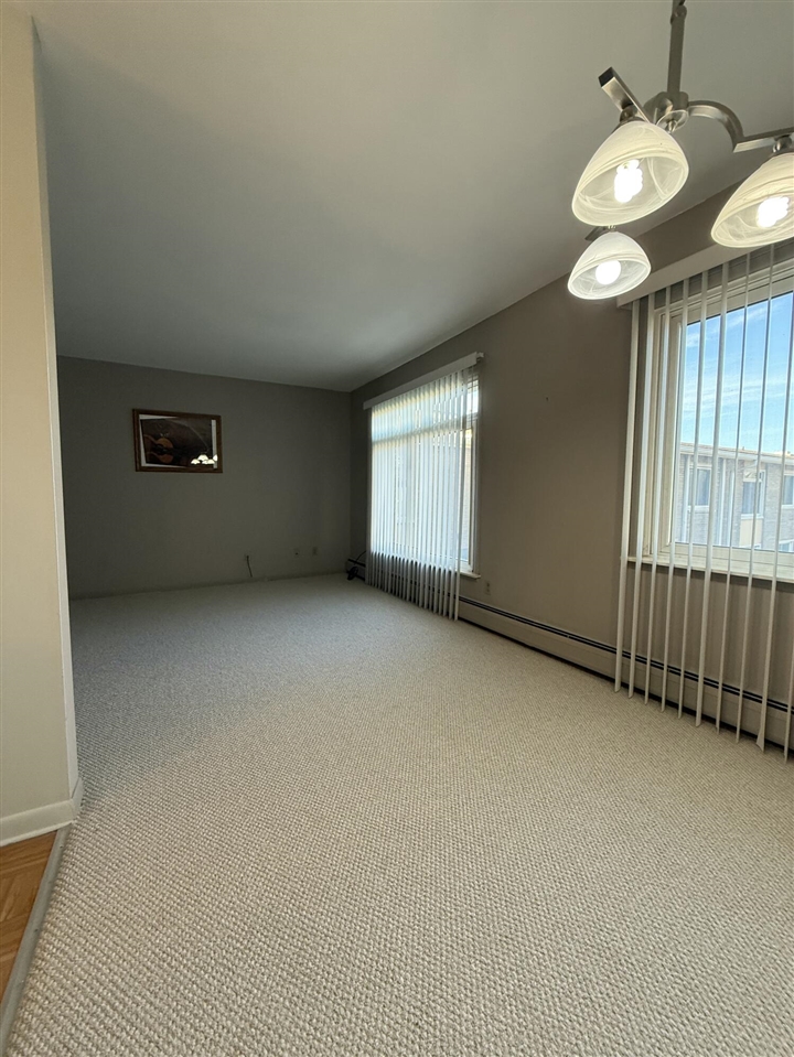 1550 Cherboneau Place, Unit 221 Detroit, MI 48207 - Photo 3 of 26