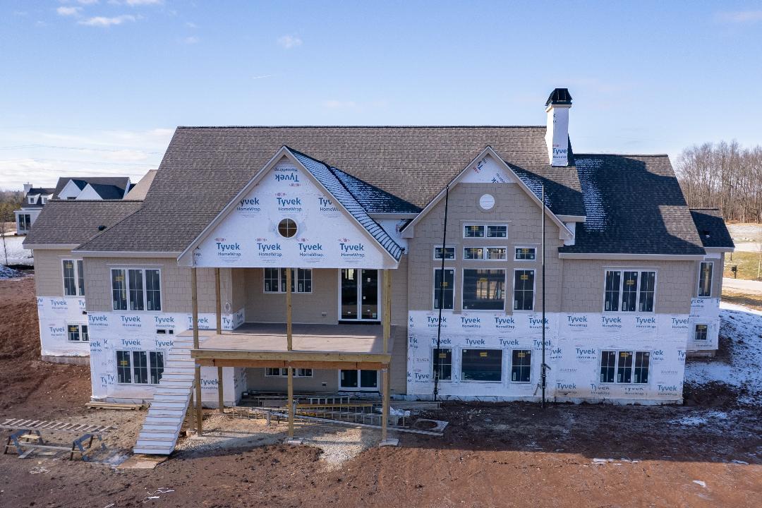 3561 West Pine View Mequon, WI 53097 - Photo 2 of 8 asheville back view
