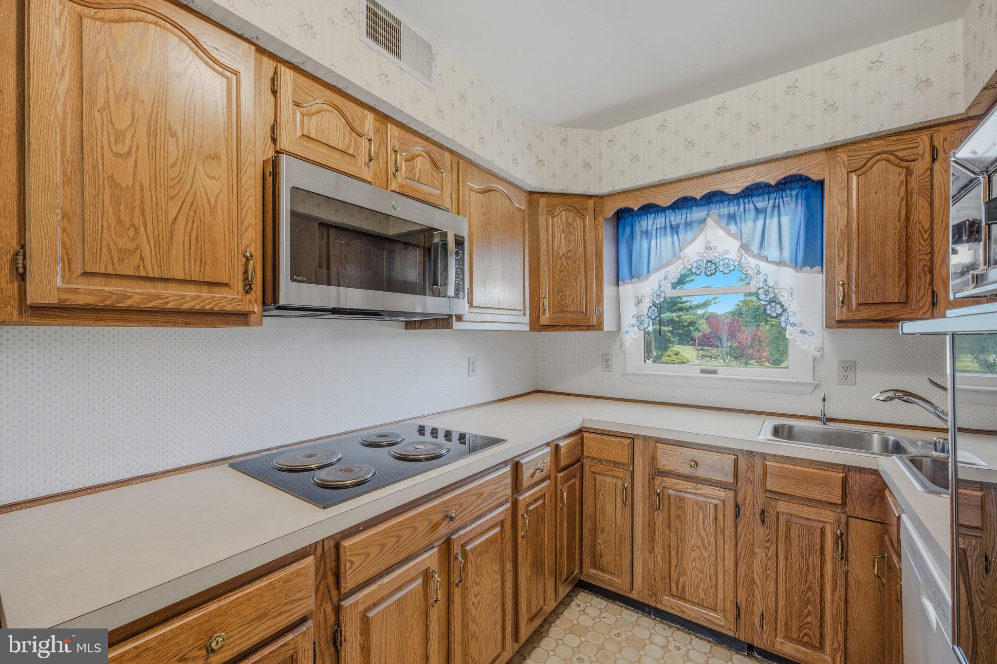 11728 White Hall Road Smithsburg, MD 21783 - Photo 13 of 71 Kitchen