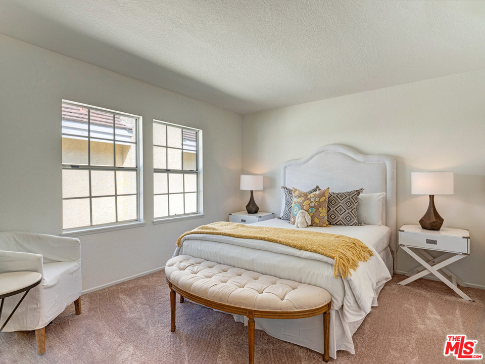 7611 West 83rd Street Playa del Rey, CA 90293 - Photo 23 of 26 Gallery Image 23