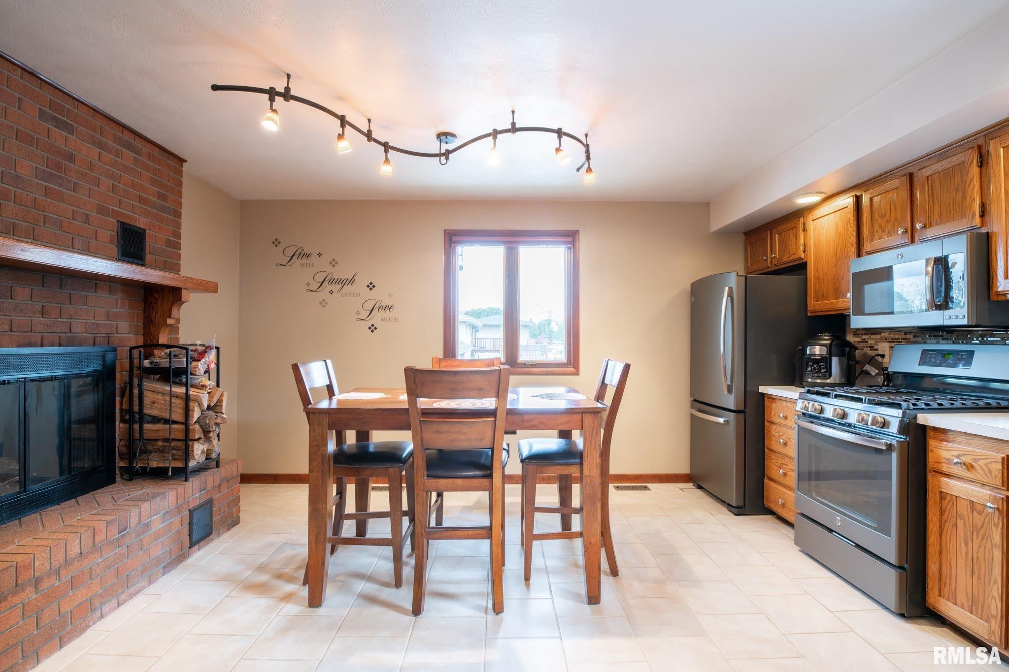 2701 Springfield Road East Peoria, IL 61611 - Photo 14 of 50 Gallery Image 14