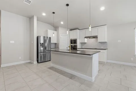 $309,000 | 21204 Diamond Cove, Lago Vista, TX 78645
