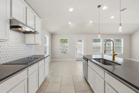 $309,000 | 21204 Diamond Cove, Lago Vista, TX 78645