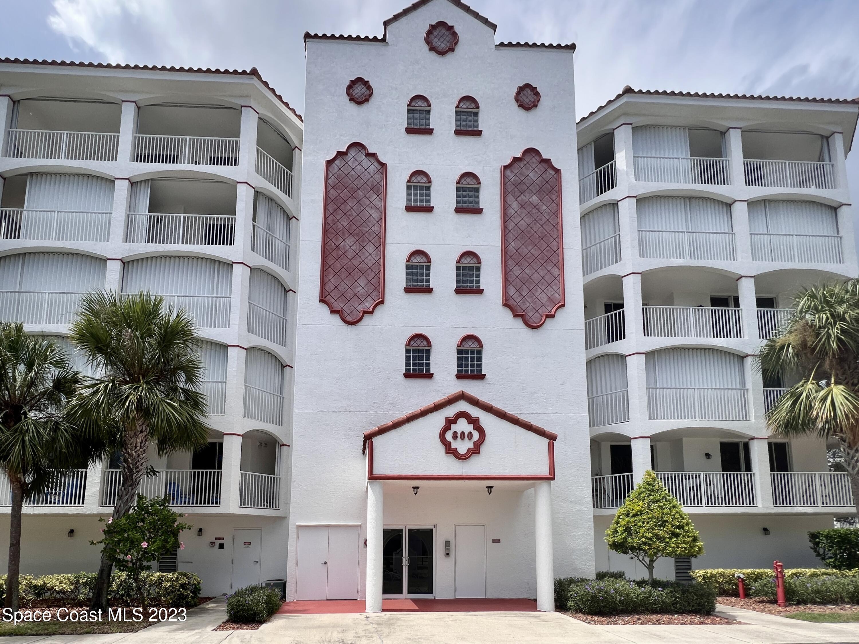 800 Del Rio Way, Unit 402 Merritt Island, FL 32953 - Photo 24 of 24 a front view of a building