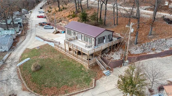 $645,000 | 401 Putt N Bay Drive, Sunrise Beach, MO 65079