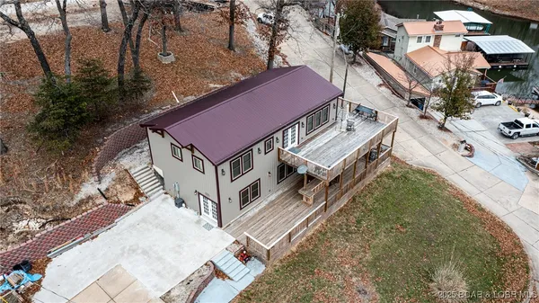 $645,000 | 401 Putt N Bay Drive, Sunrise Beach, MO 65079