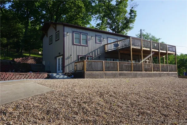 $645,000 | 401 Putt N Bay Drive, Sunrise Beach, MO 65079