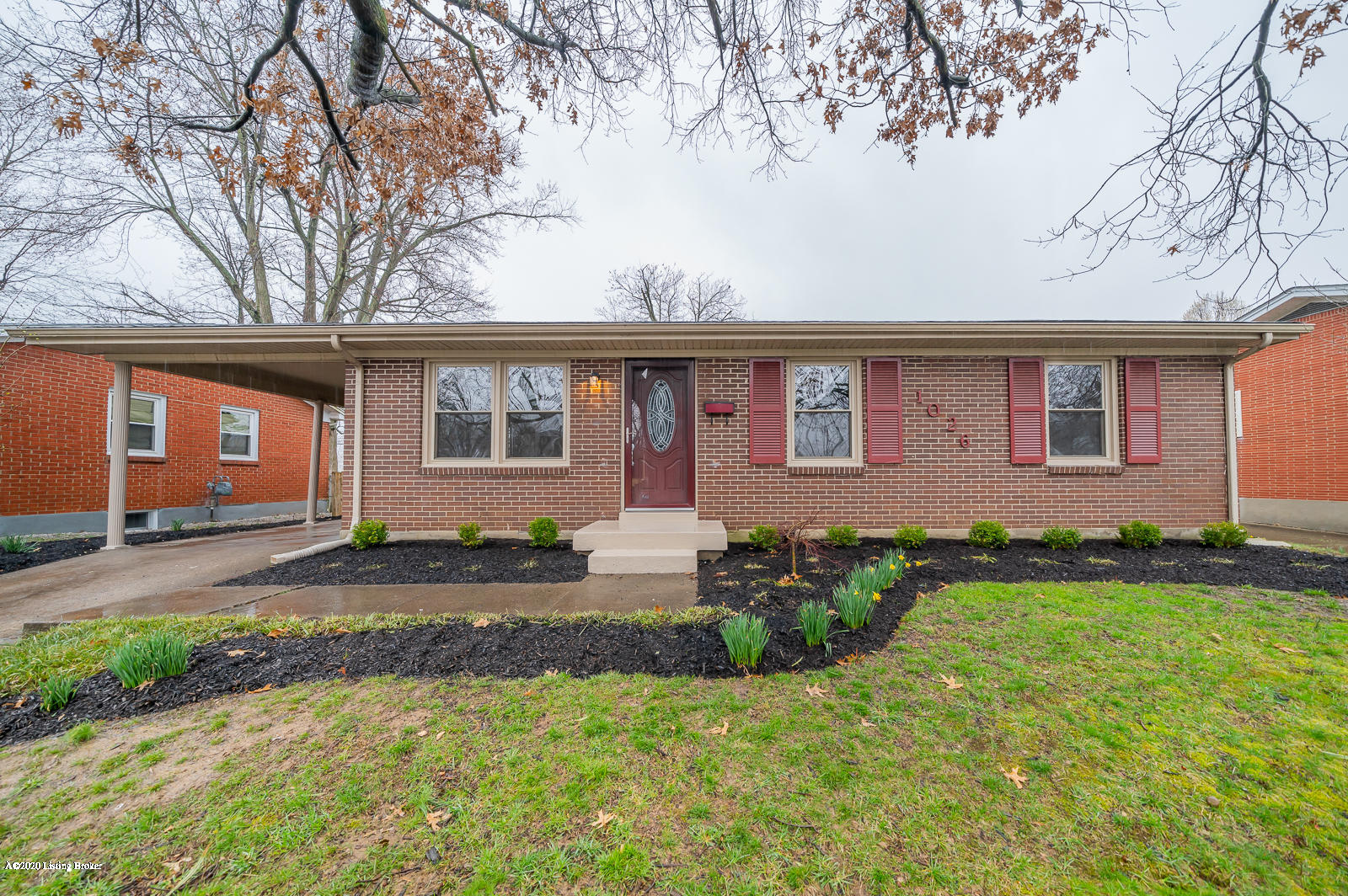 1026 Runell Road Louisville, KY 40214 - Photo 1 of 38 Front