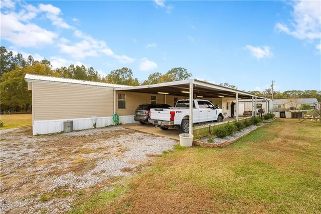 $159,000 | 150 Percy Aymond Road, Bunkie, LA 71322