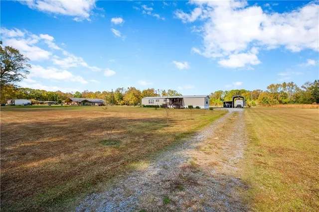 $159,000 | 150 Percy Aymond Road, Bunkie, LA 71322