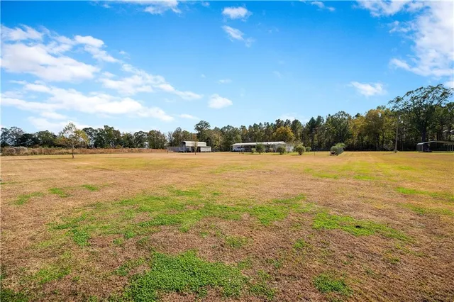 $159,000 | 150 Percy Aymond Road, Bunkie, LA 71322