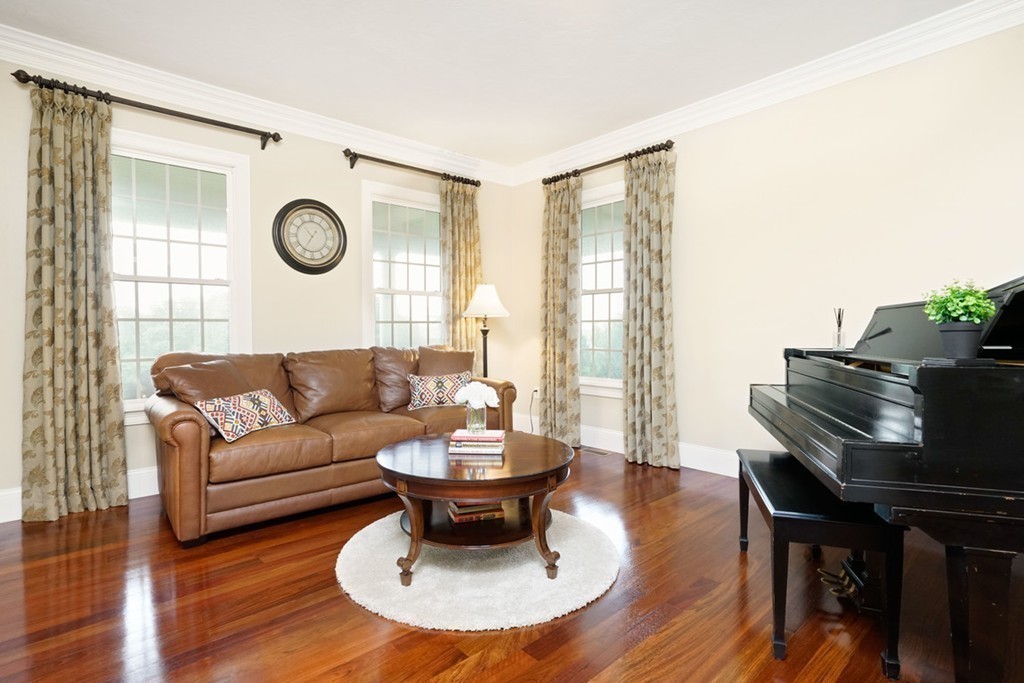 339 Hatherly Road Scituate, MA 02066 - Photo 10 of 30 Gallery Image 10