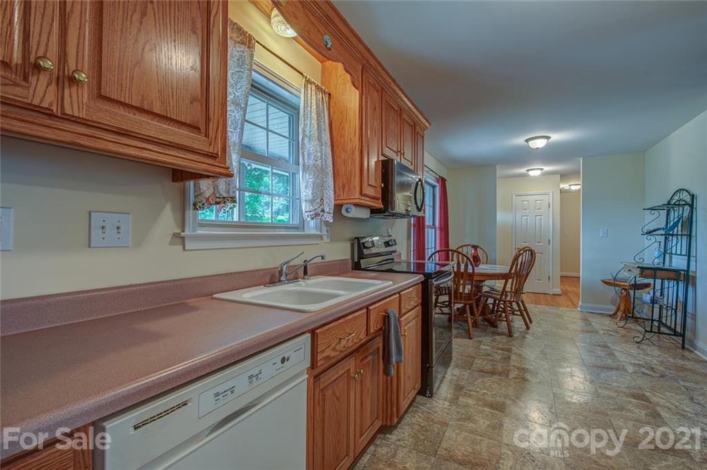 669 Alexis Lucia Road Alexis, NC 28006 - Photo 14 of 21 Gallery Image 14