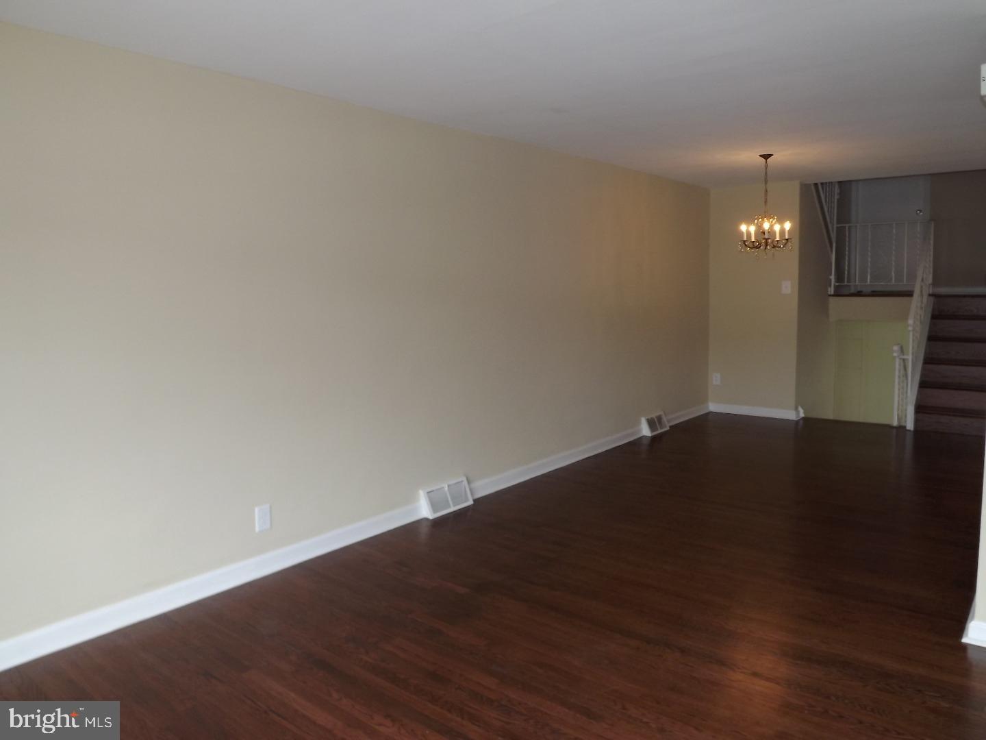 2751 Axe Factory Road Philadelphia, PA 19152 - Photo 4 of 21 Gallery Image 4