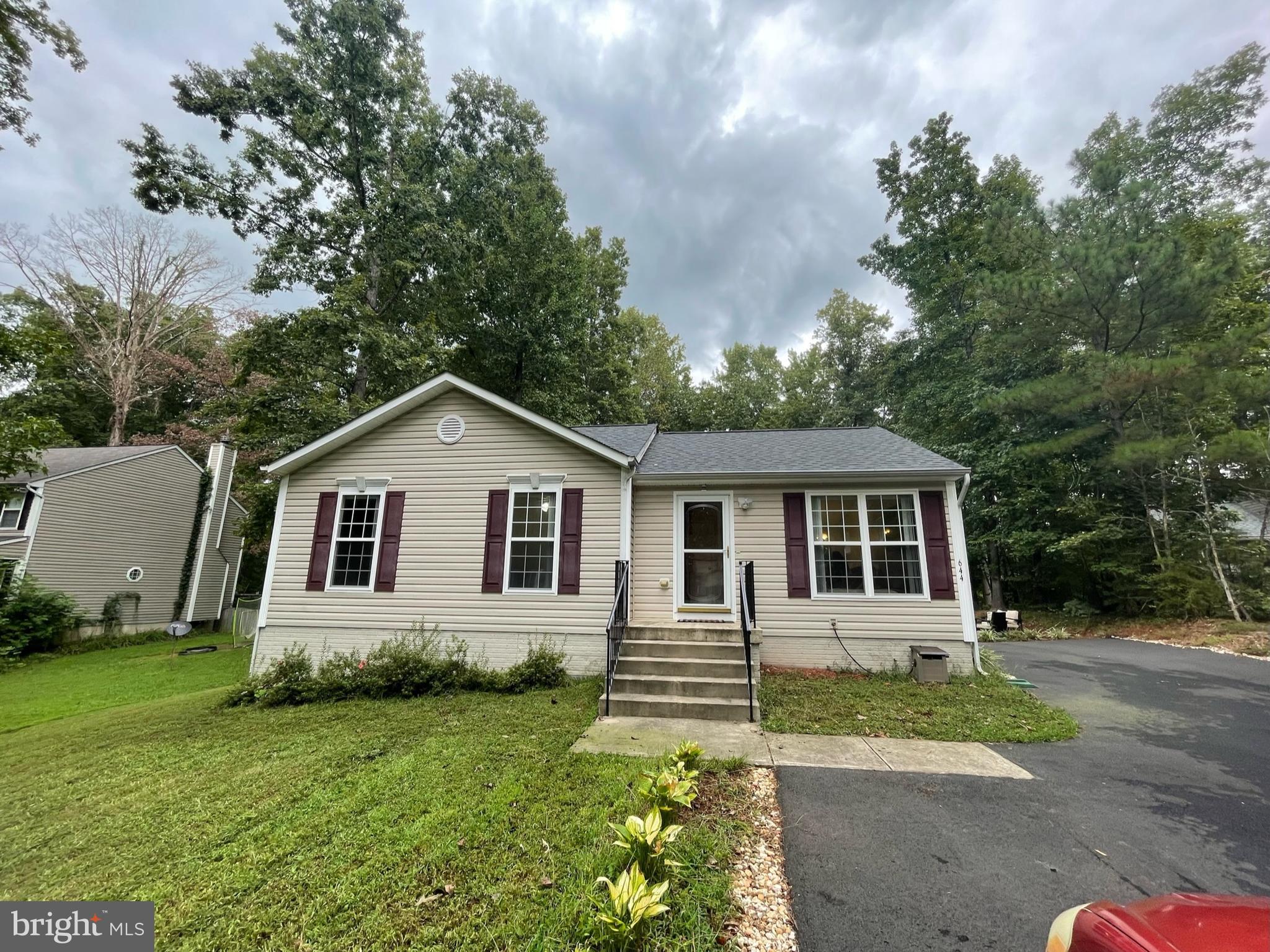 644 Wright Drive Ruther Glen, VA 22546 - Photo 1 of 18