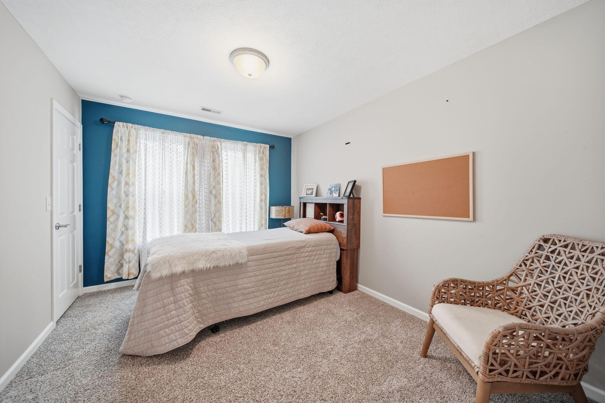 5178 Stone River Road Jackson, MI 49201 - Photo 14 of 41 Upstairs bedroom 3