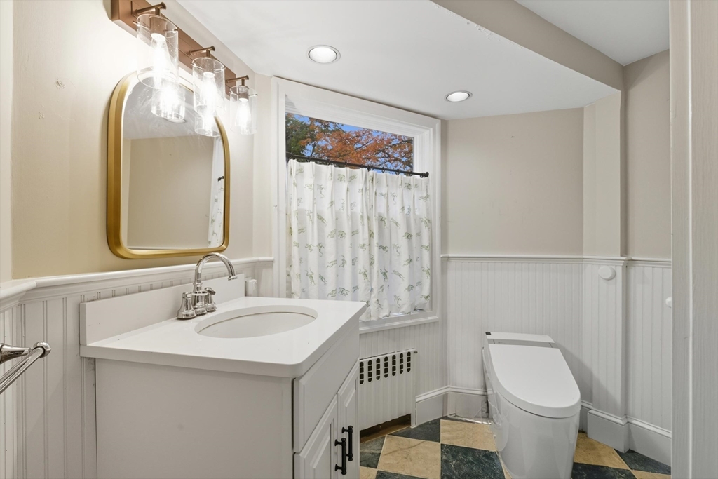 52 Bow Street Concord, MA 01742 - Photo 15 of 35