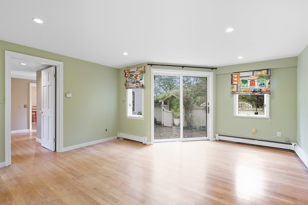 52 Bow Street Concord, MA 01742 - Photo 17 of 35