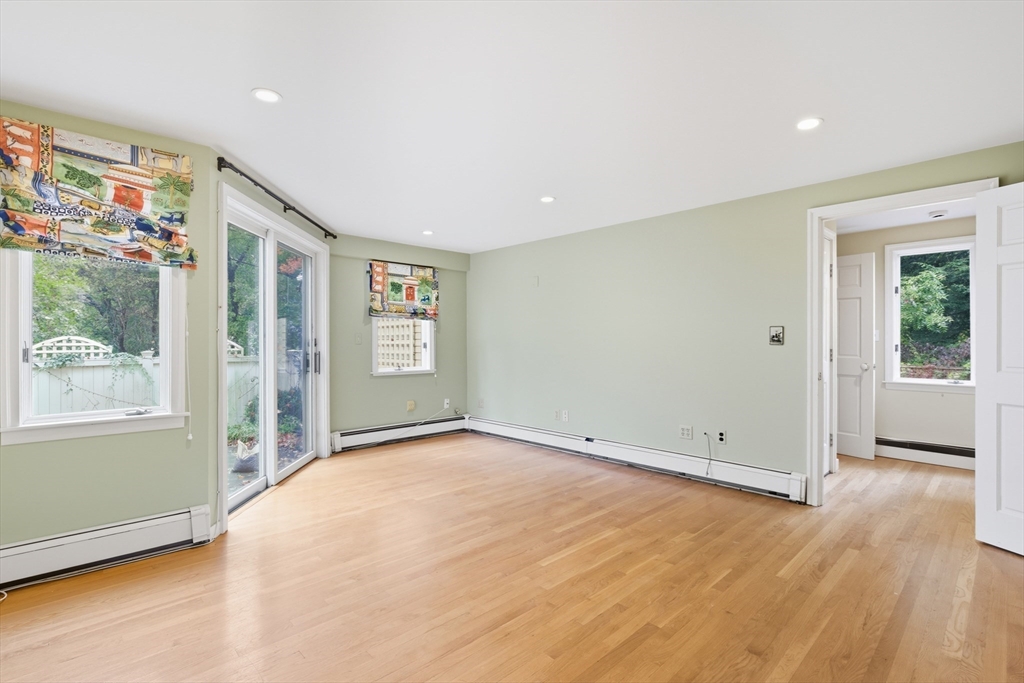 52 Bow Street Concord, MA 01742 - Photo 18 of 35