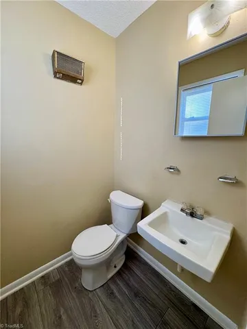 $219,500 | 101 Ravenwood Court, King, NC 27021