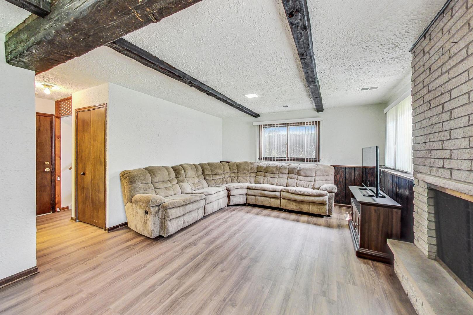 1002 Greenfield Lane Mount Prospect, IL 60056 - Photo 21 of 25