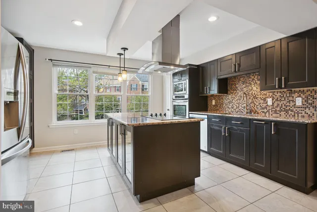 $3,600 | 7782 Marshall Heights Court, Falls Church, VA 22043