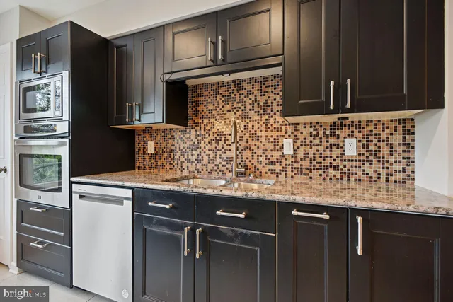 $3,600 | 7782 Marshall Heights Court, Falls Church, VA 22043