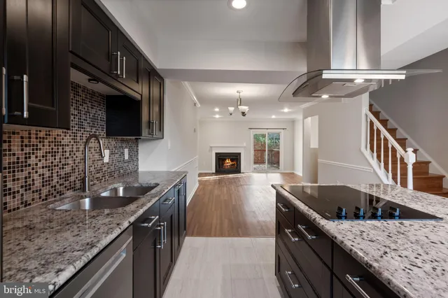 $3,600 | 7782 Marshall Heights Court, Falls Church, VA 22043