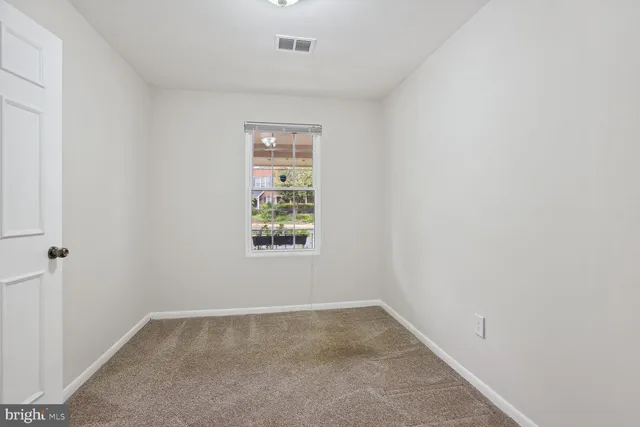 $3,600 | 7782 Marshall Heights Court, Falls Church, VA 22043