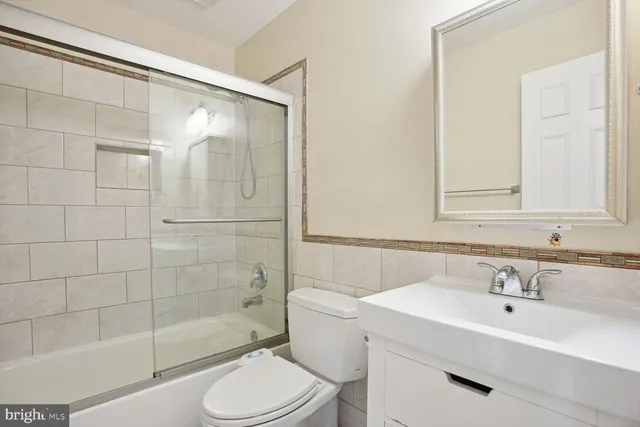 $3,600 | 7782 Marshall Heights Court, Falls Church, VA 22043