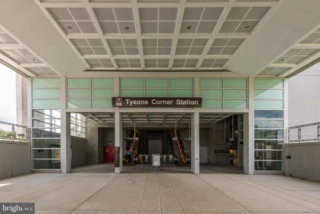 $3,600 | 7782 Marshall Heights Court, Falls Church, VA 22043